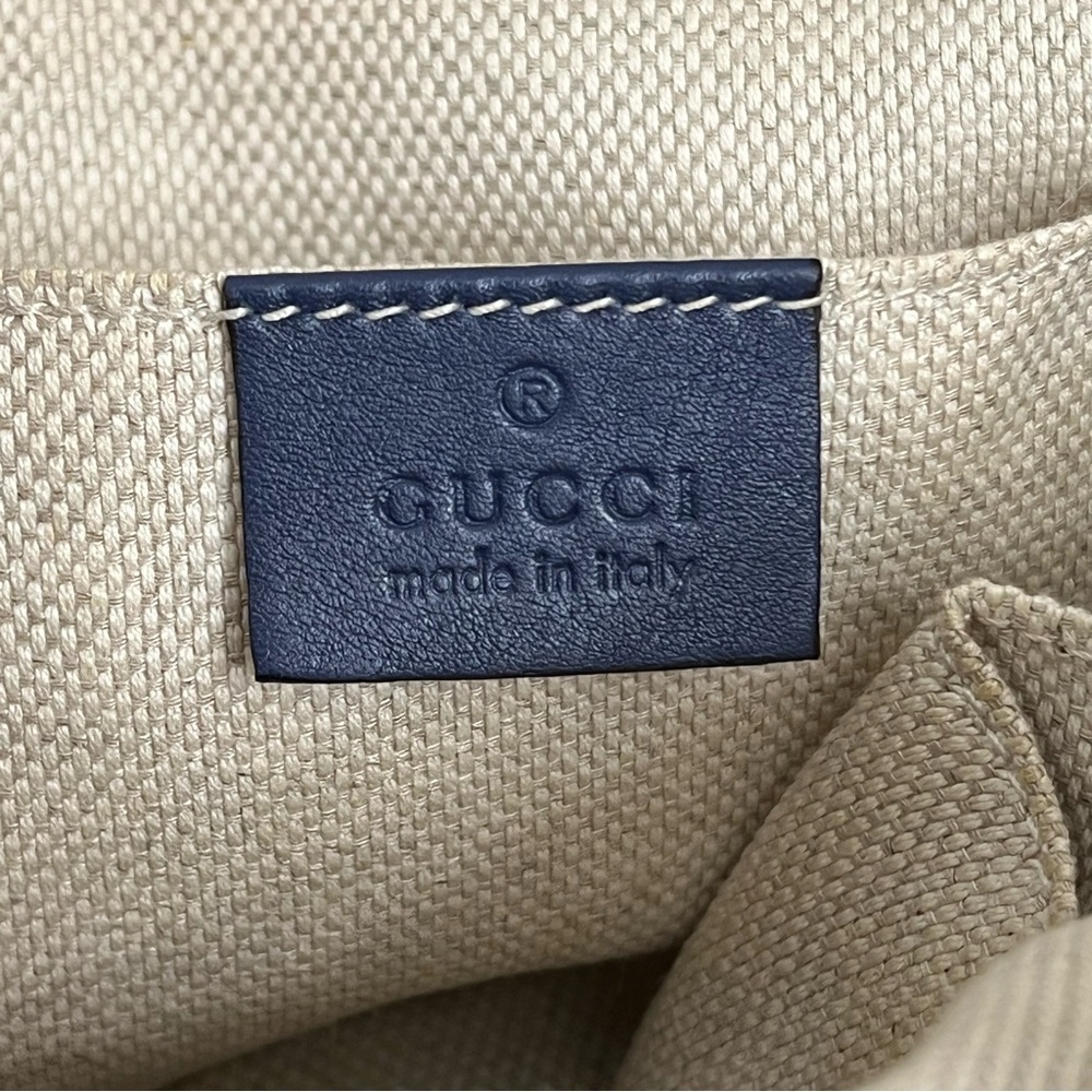 Gucci Blue Patent Soho Disco Bag - Picture 14 of 15